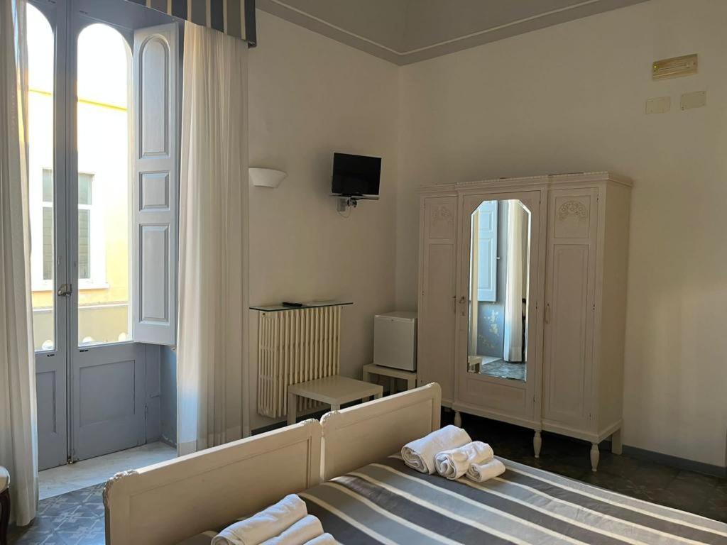 Palazzo Angelelli Bed & Breakfast Gallipoli Eksteriør bilde